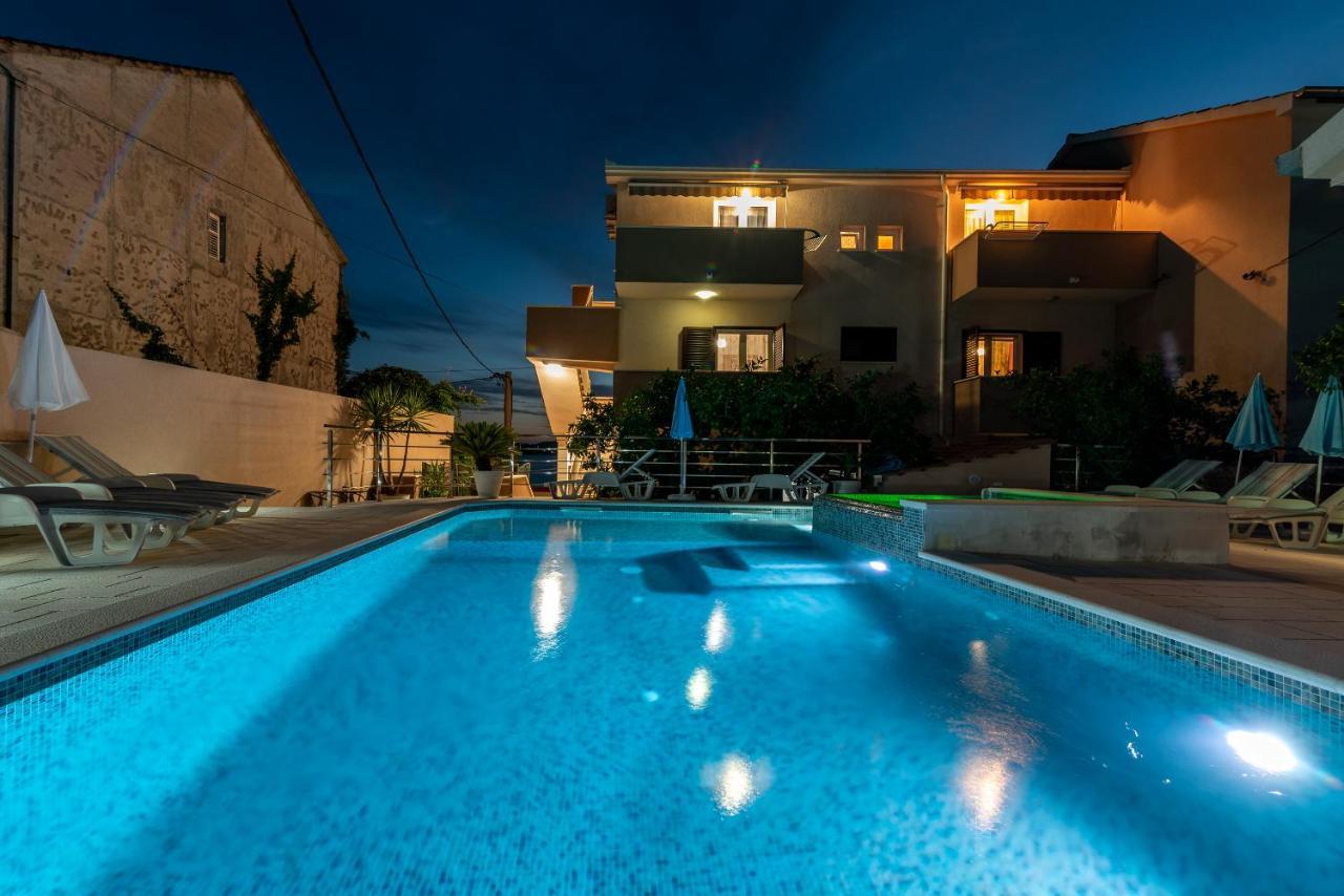 Apartments Villa Magdalena Trogir Buitenkant foto