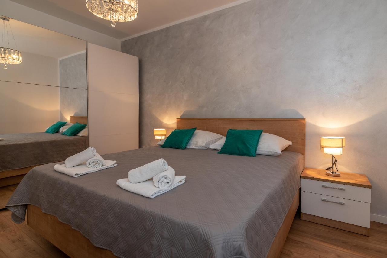 Apartments Villa Magdalena Trogir Buitenkant foto