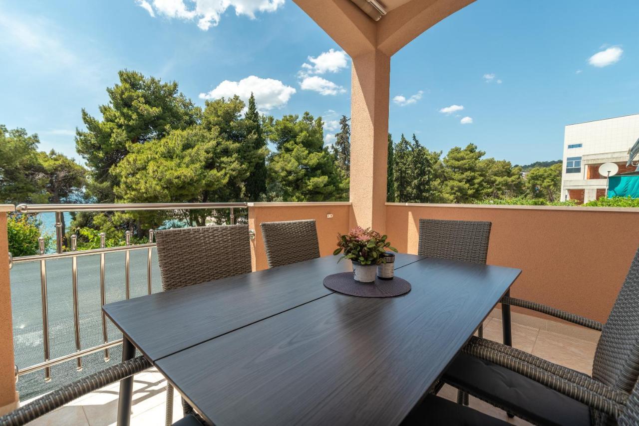 Apartments Villa Magdalena Trogir Buitenkant foto