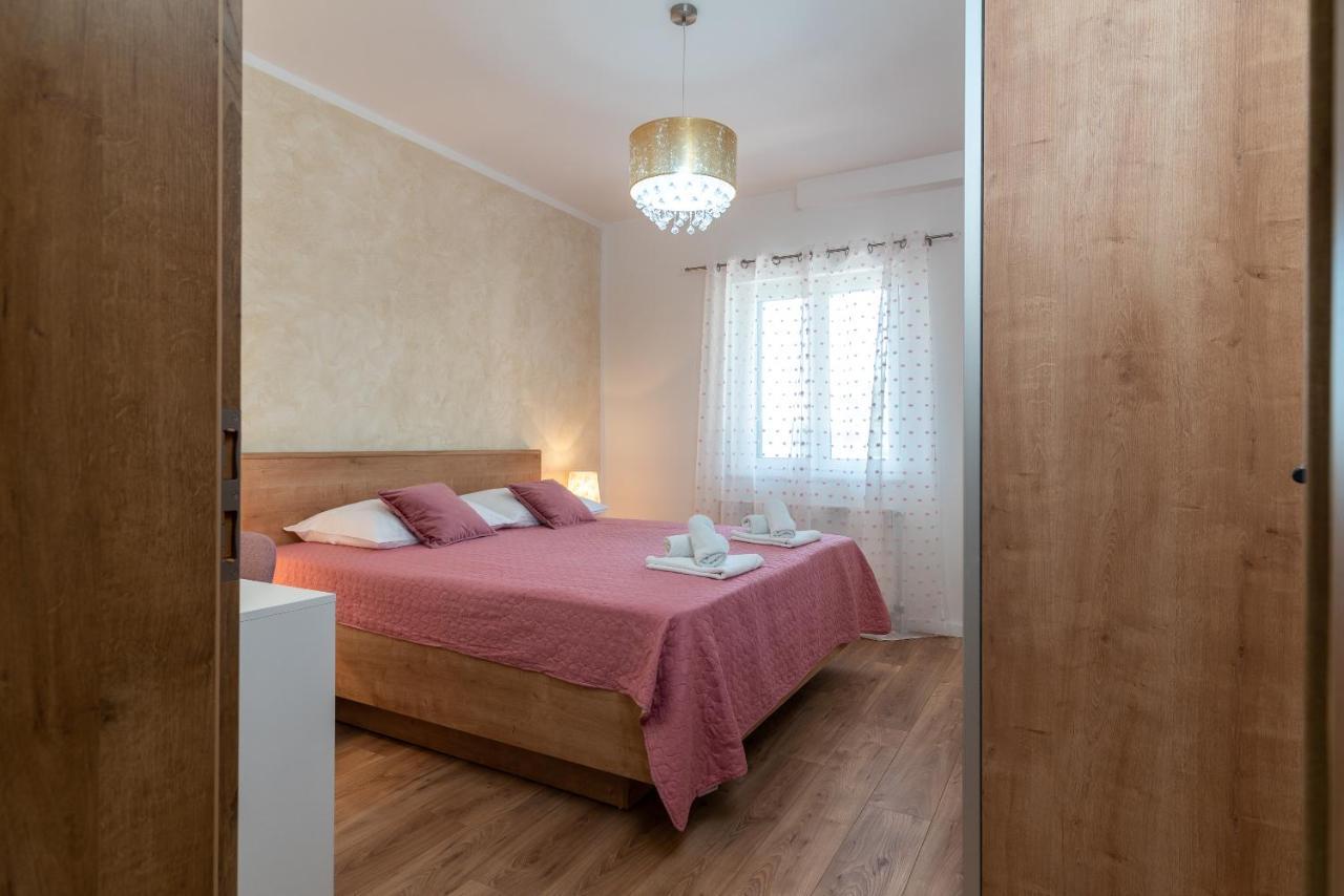 Apartments Villa Magdalena Trogir Buitenkant foto
