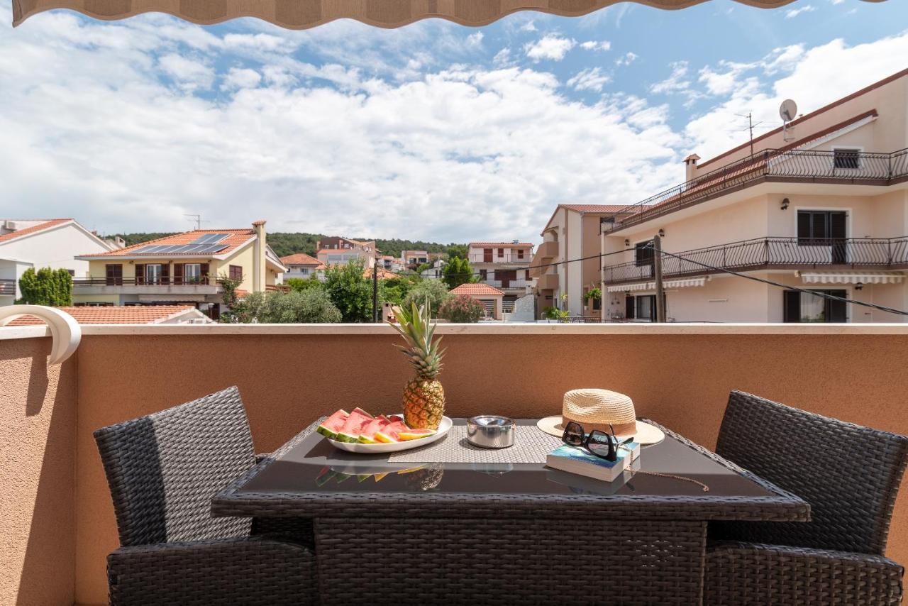 Apartments Villa Magdalena Trogir Buitenkant foto