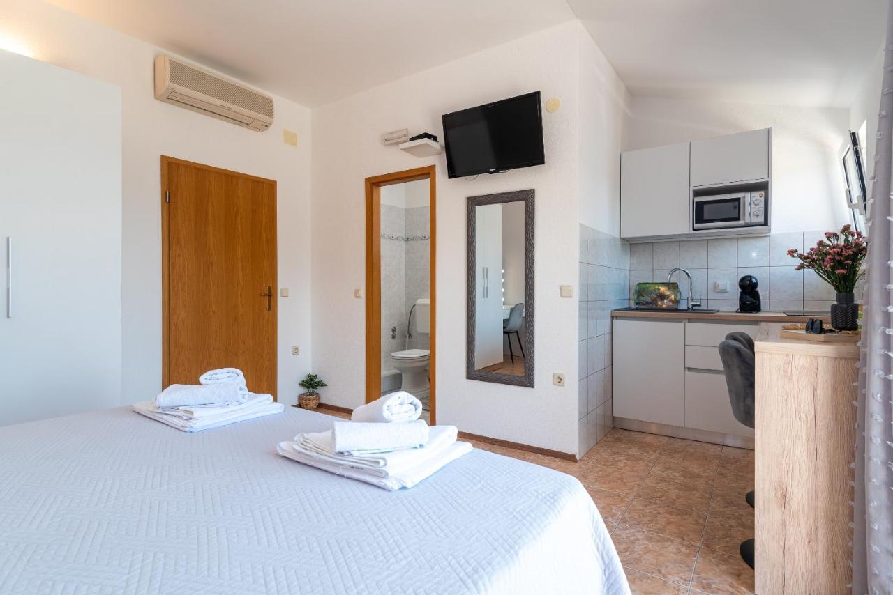 Apartments Villa Magdalena Trogir Buitenkant foto