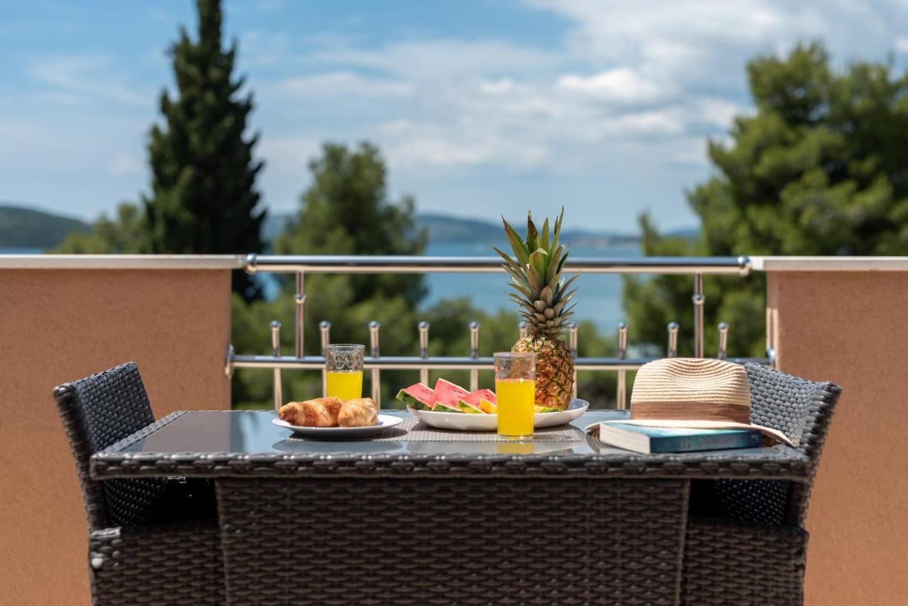 Apartments Villa Magdalena Trogir Buitenkant foto